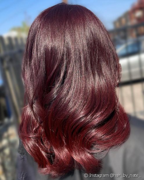 Red hair: 30 photos of marsala, burgundy, cherry shades + tips for choosing the right dye