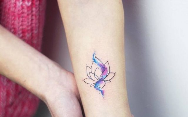 Tatouage de la fleur de lotus : signification et motifs étonnants.