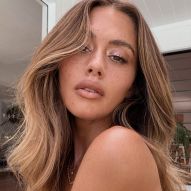 Blond miel foncé: 20 photos de la nuance et astuces pour obtenir la couleur des cheveux