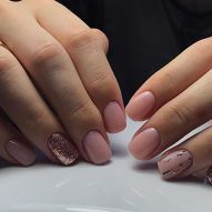 Uñas para graduación con el vestido negro: conoce qué color elegir para la fiesta