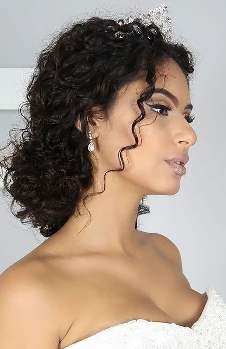 Hairstyles for curly hair: 32 beautiful options for you to do now!