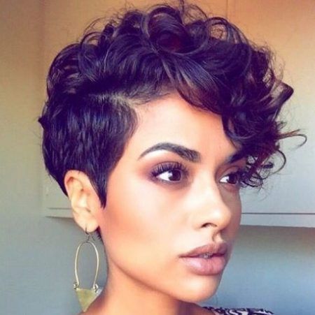 The best cuts and hairstyles for short curly hair