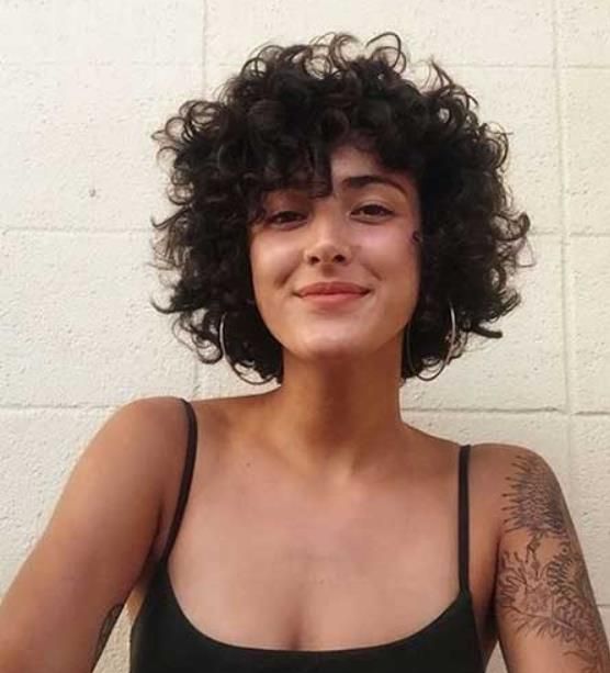 The best cuts and hairstyles for short curly hair