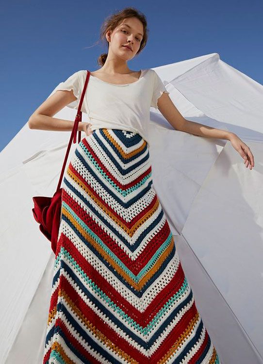 Crochet skirt: how to wear this piece full of style and charm