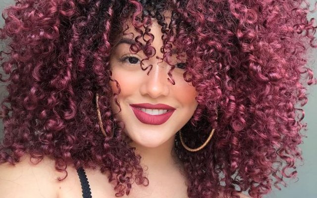 Marsala hair: the new hype for brunettes