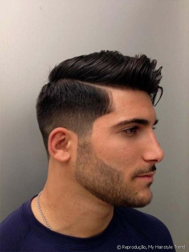 Hairstyles for men with straight hair: 5 different styles for you to recommend to your boyfriend!