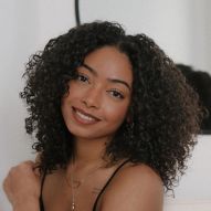 Hydration mask for curly hair: learn how to choose yours